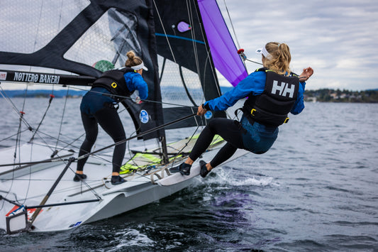 Dinghy Sailing at SendIt Sailing