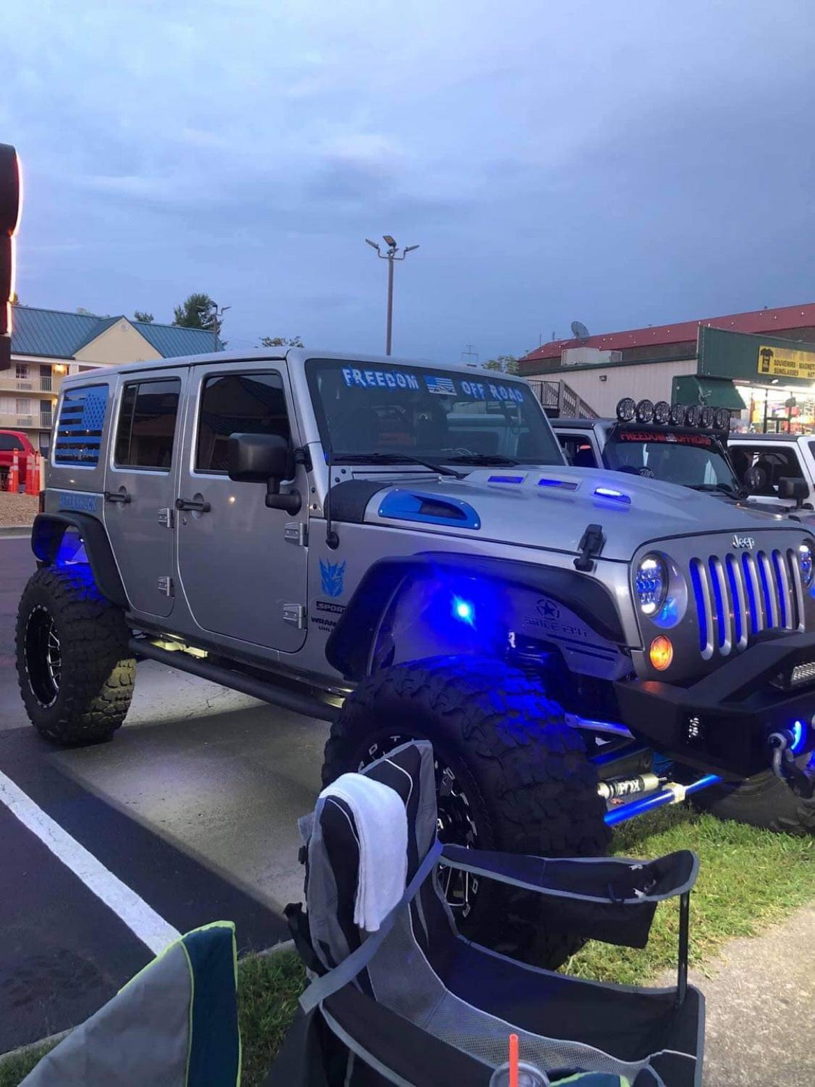Empire Offroad LED DV8 LED Hood Grille Strip Kit | SendIt SailingEmpire Offroad LED DV8 LED Hood Grille Strip Kit
