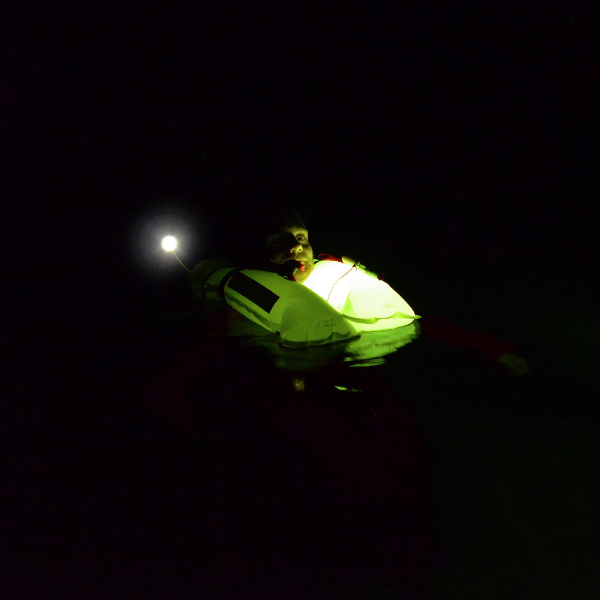 Spinlock Lume-On Lifejacket Illumination - Pair | SendIt Sailing