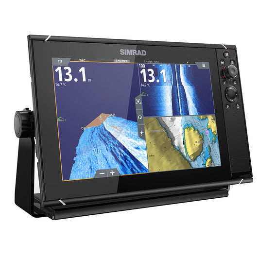 Simrad NSS7 evo3 Chartplotter/Fishfinder with Insight Charts | SendIt Sailing